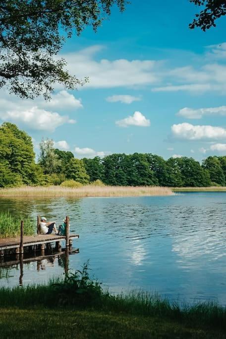 Ferienzimmer Direkt Am See Priepert Extérieur photo